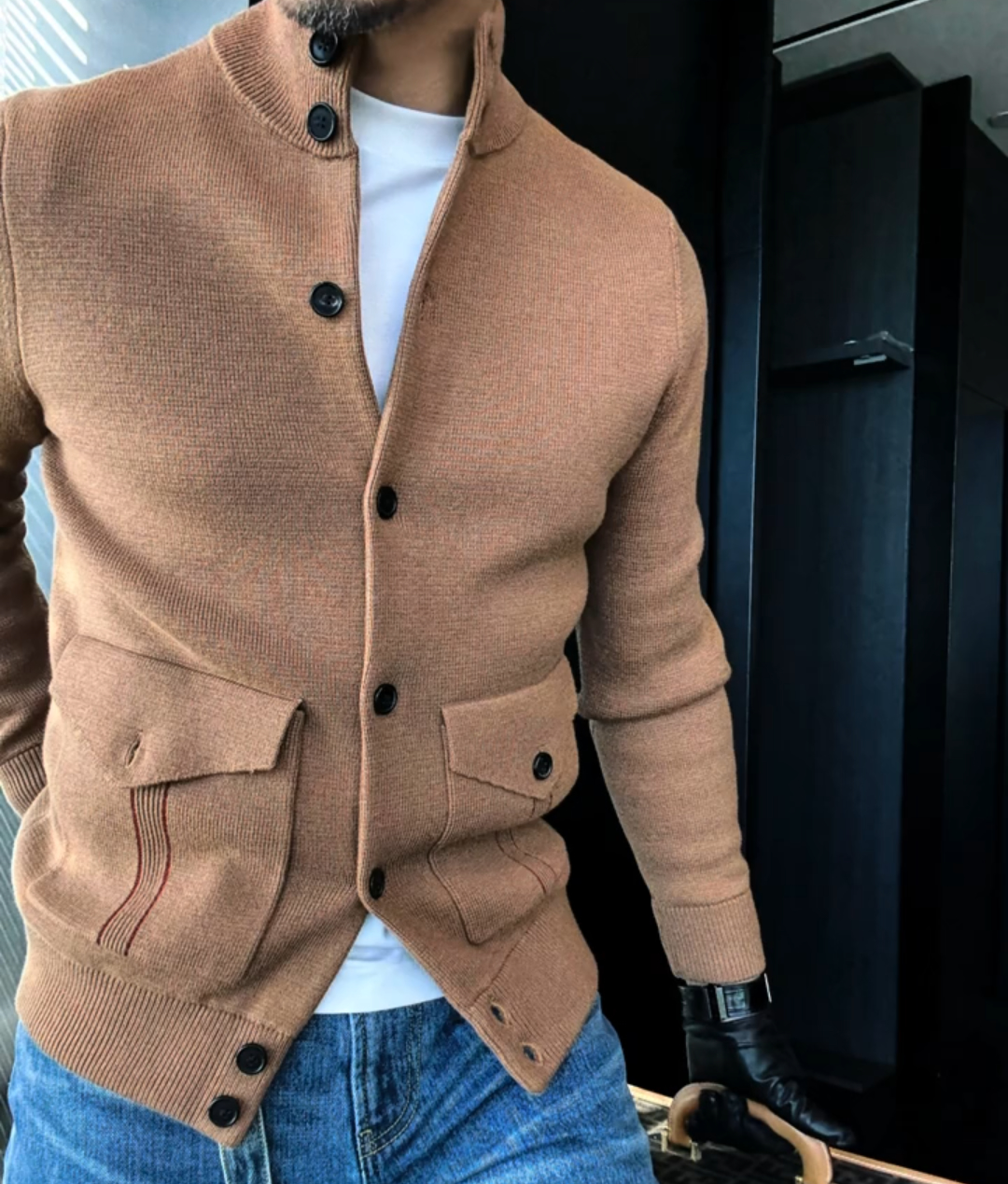 Stand-up collar cardigan