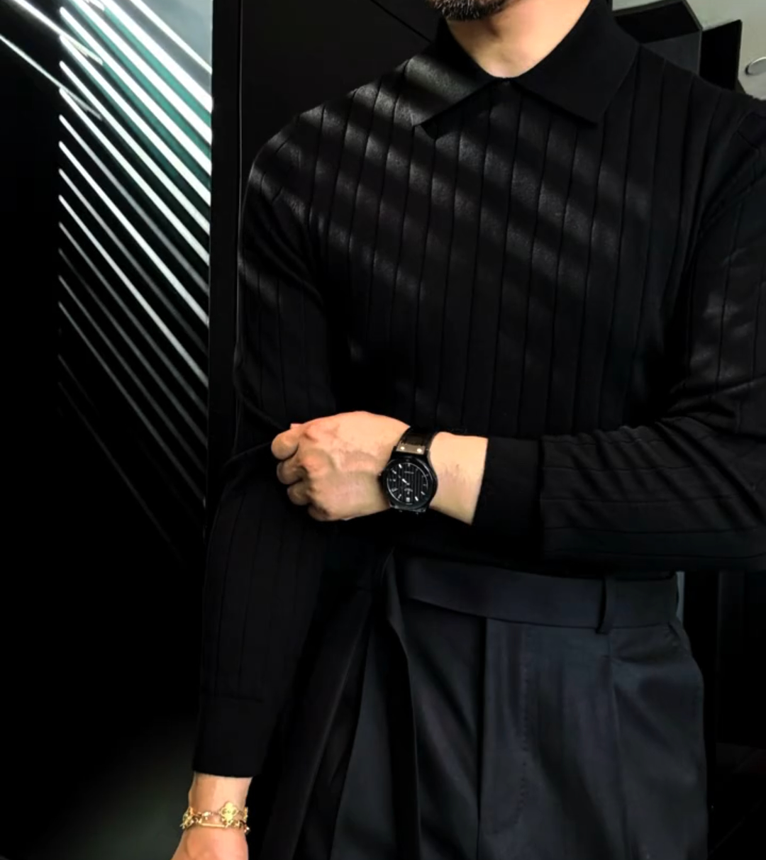 Lapel solid color stretch sweater