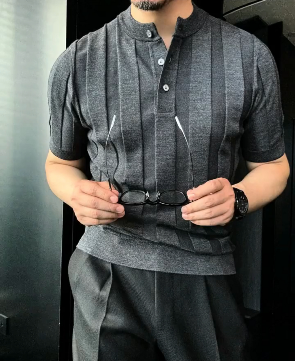 Vertical striped knitted T-shirt