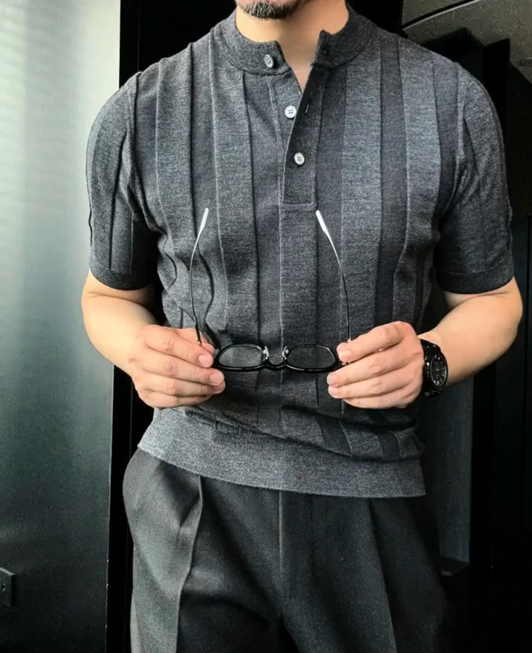 Vertical striped knitted T-shirt