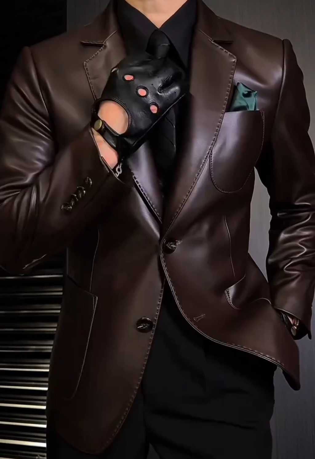 Slim-fit leather jacket