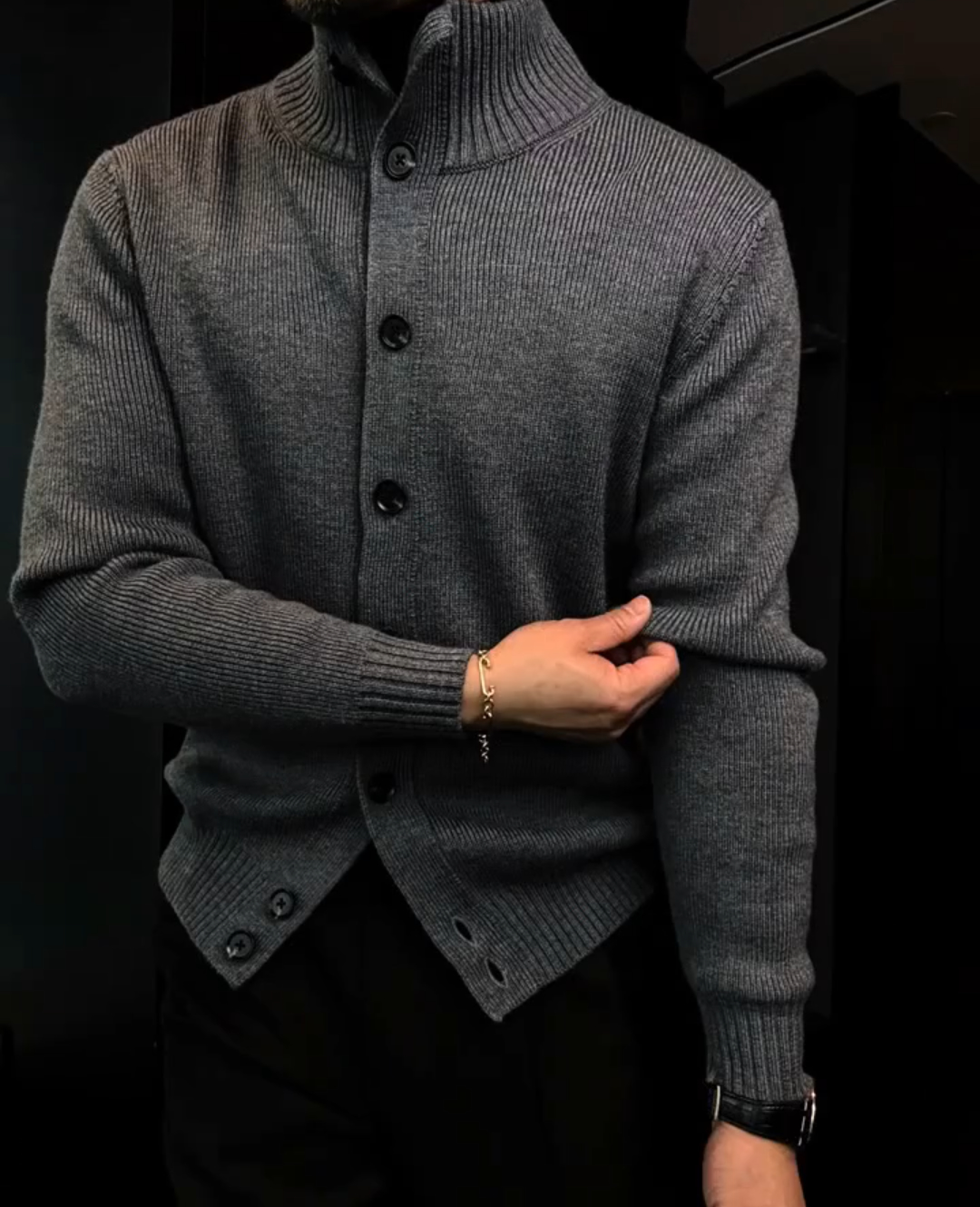 Knitted cardigan