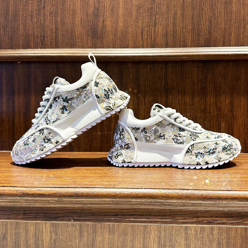 Fashionable men's casual shoes with full diamond fabric