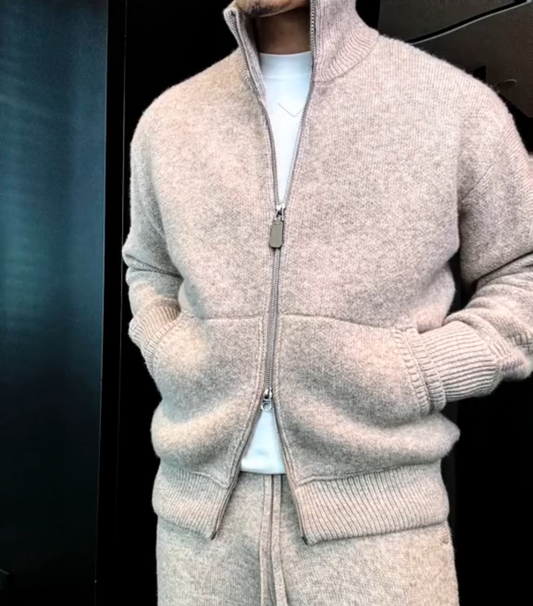 Stand collar zip-up knitted jacket