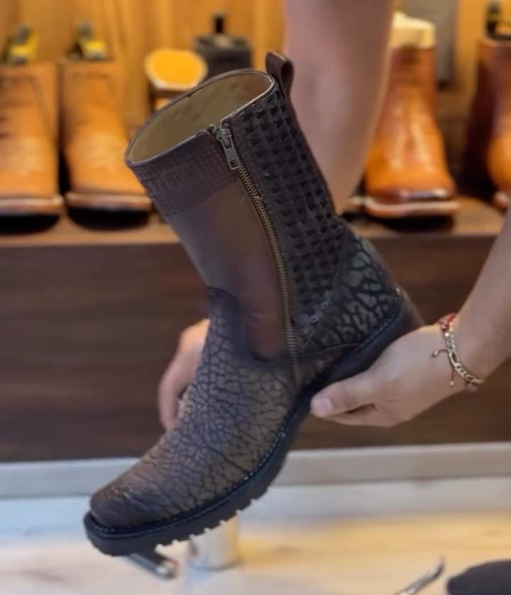 Botas rodeo piel cuello de toro miel