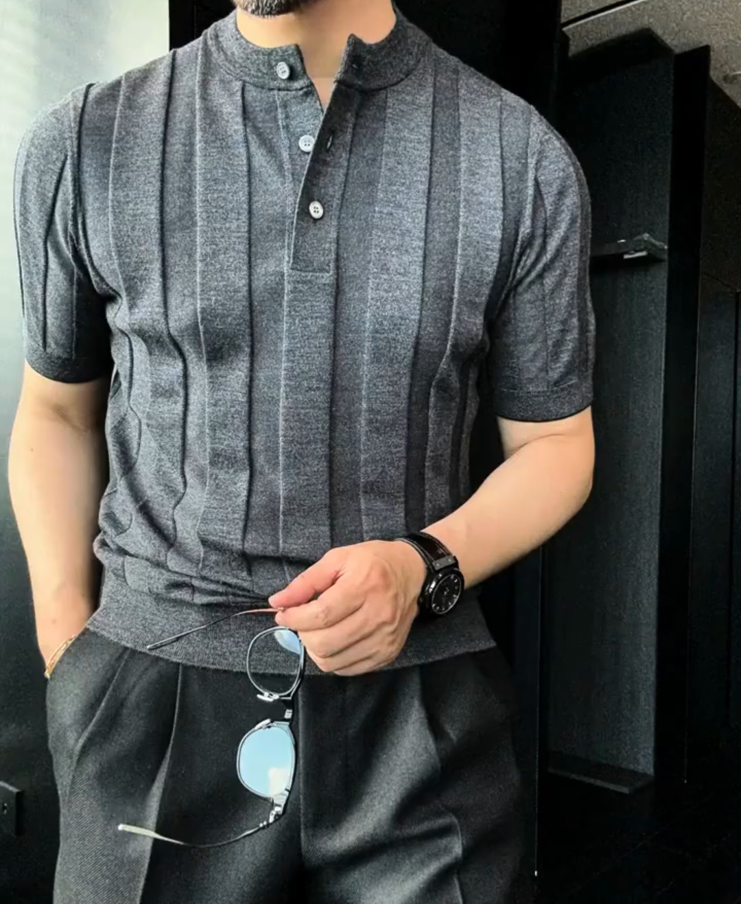 Vertical striped knitted T-shirt