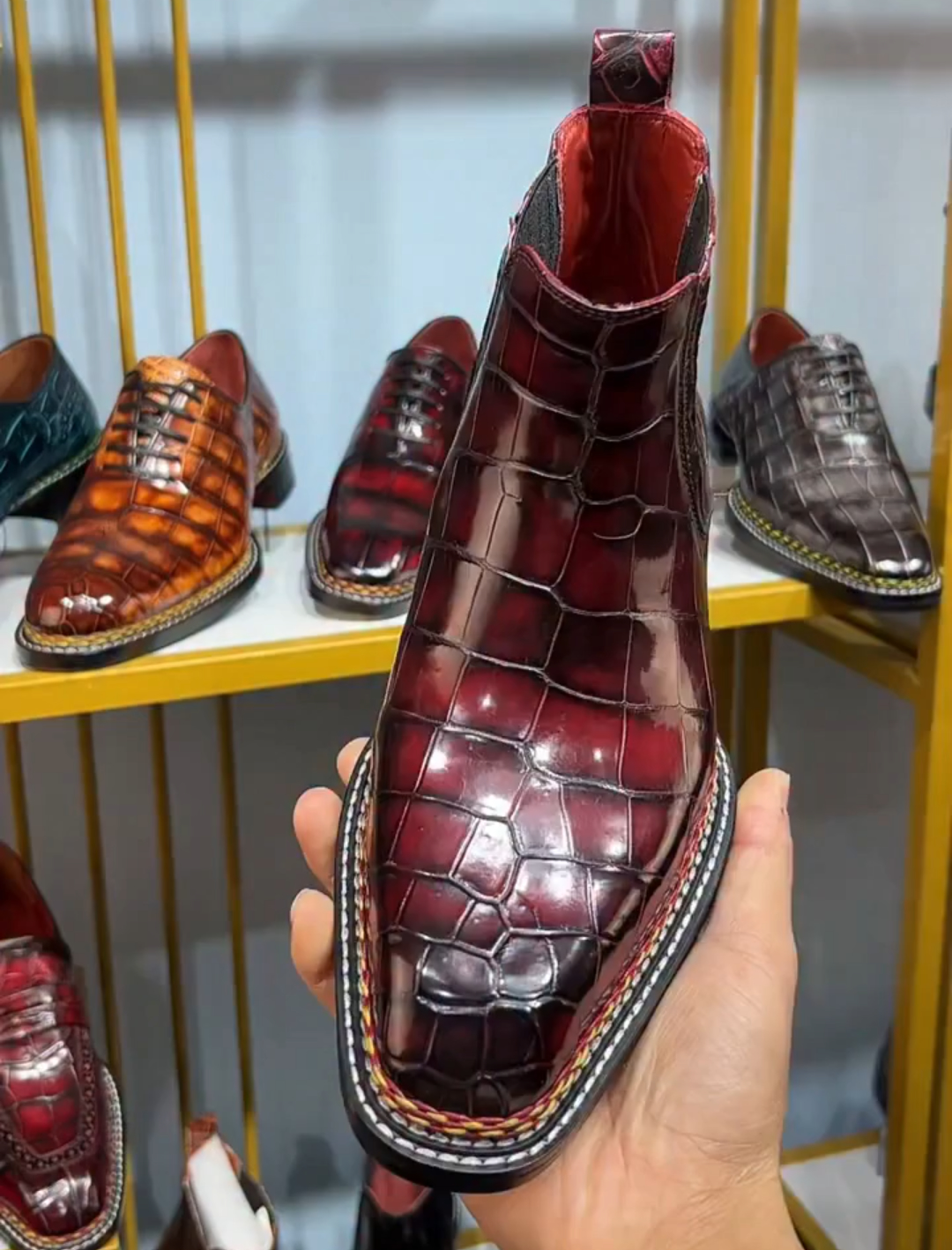 Crocodile-patterned leather Chelsea boots
