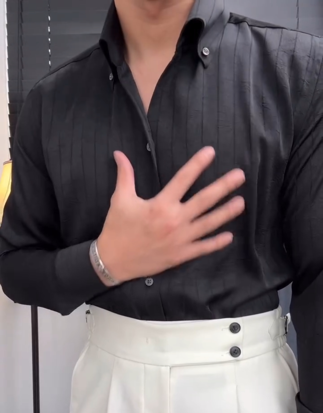 Wrinkle-resistant, non-iron long-sleeved shirt