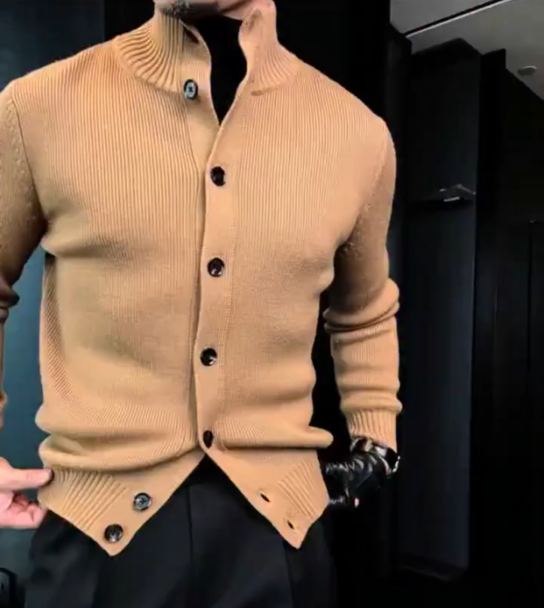 Knitted cardigan