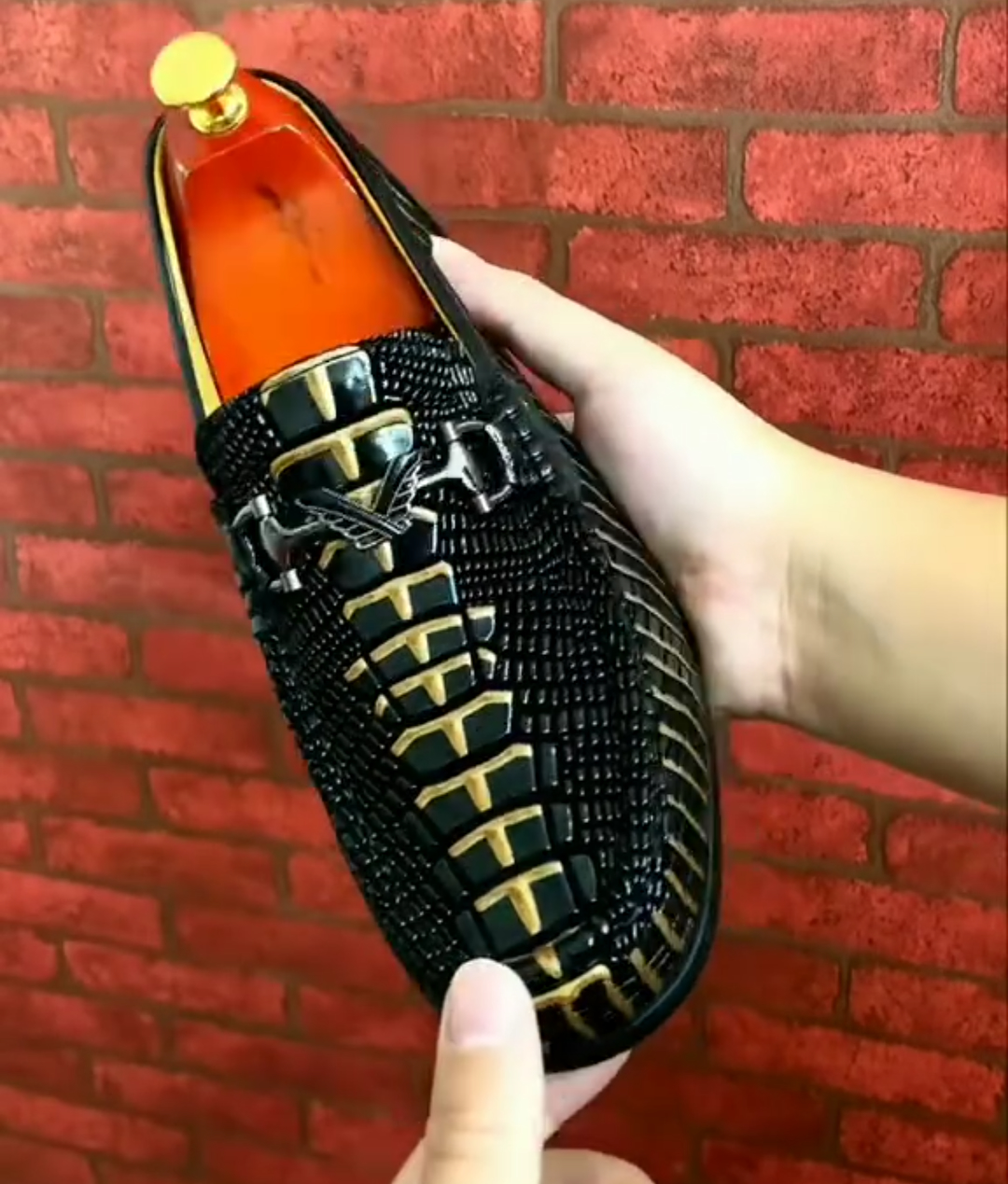 Men's Crocodile Pattern Leather Shoes